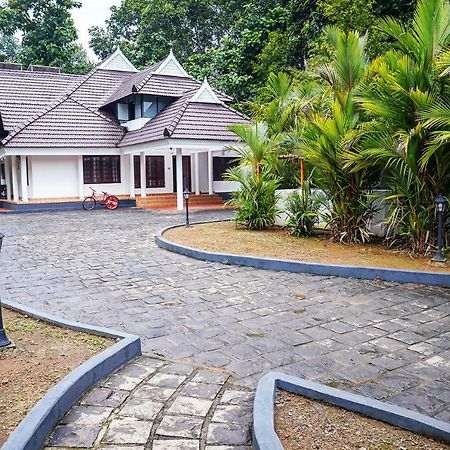 Thanal Premium Villa By - A Place To Call Your Home Muvattupuzha Exteriér fotografie